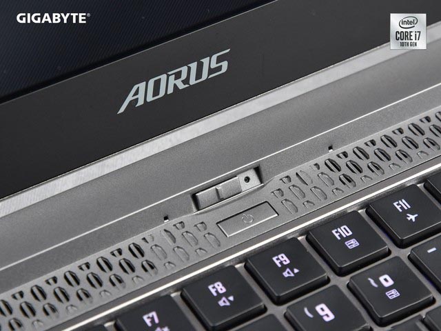 首款移动8核i7处理器 技嘉AORUS 15G XB游戏本详细图文评测