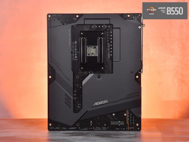 技嘉B550主板怎么样 技嘉B550 AORUS MASTER主板详细评测