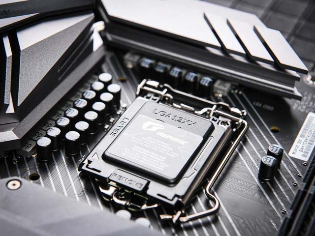 七彩虹Z490主板怎么样?七彩虹iGame Z490 Vulcan X详细图文评测 